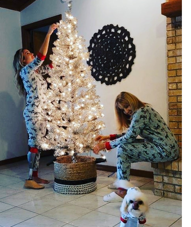 Amputee Mental Health Survival Guide for the Holidays